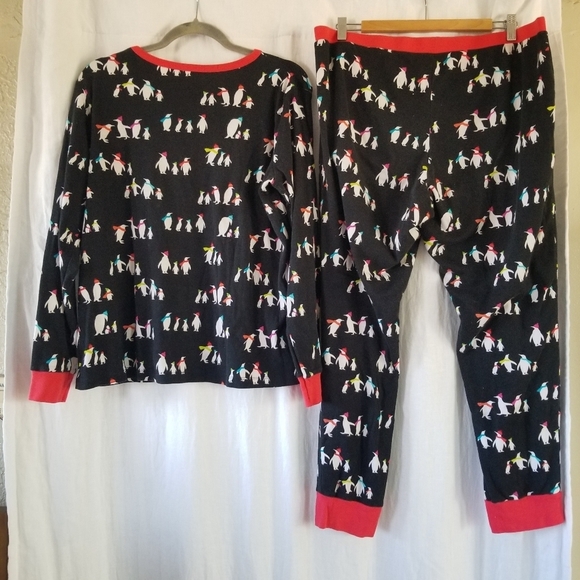 WonderShop | (2) Penguin Print Holiday Pajamas - Picture 3 of 11